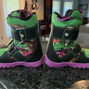 Burton Mini-Grom Toddler Snowboard Boots Marvel size 11C